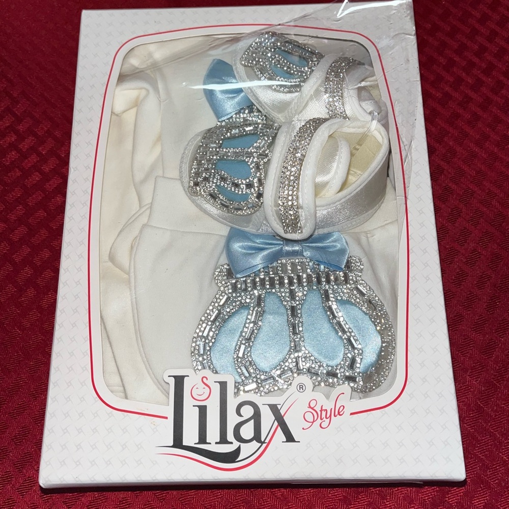 Lilax Style White and Blue Baby Bib Set
